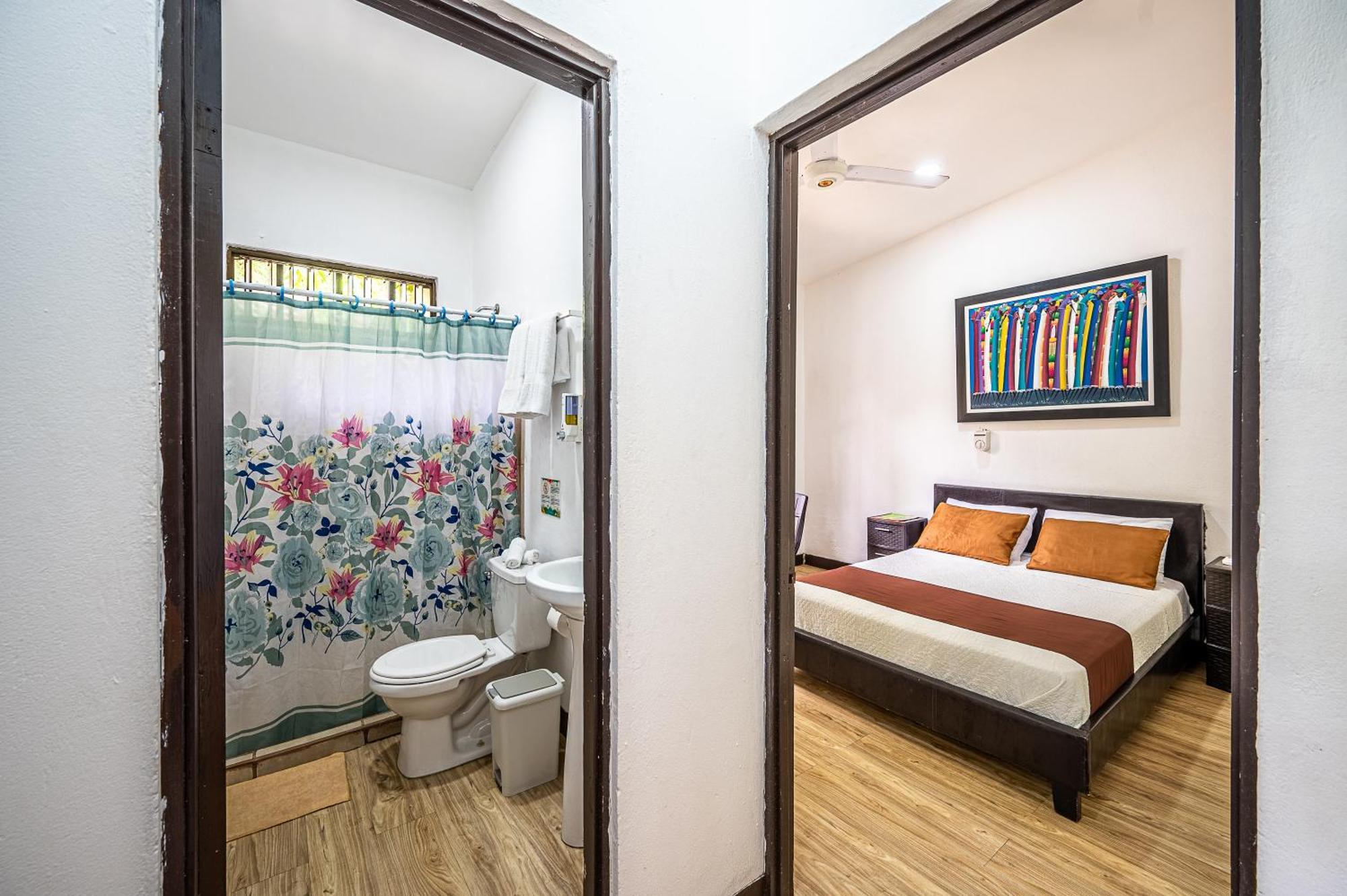 Jaco Lodge Quiet Place (Adults Only) ภายนอก รูปภาพ