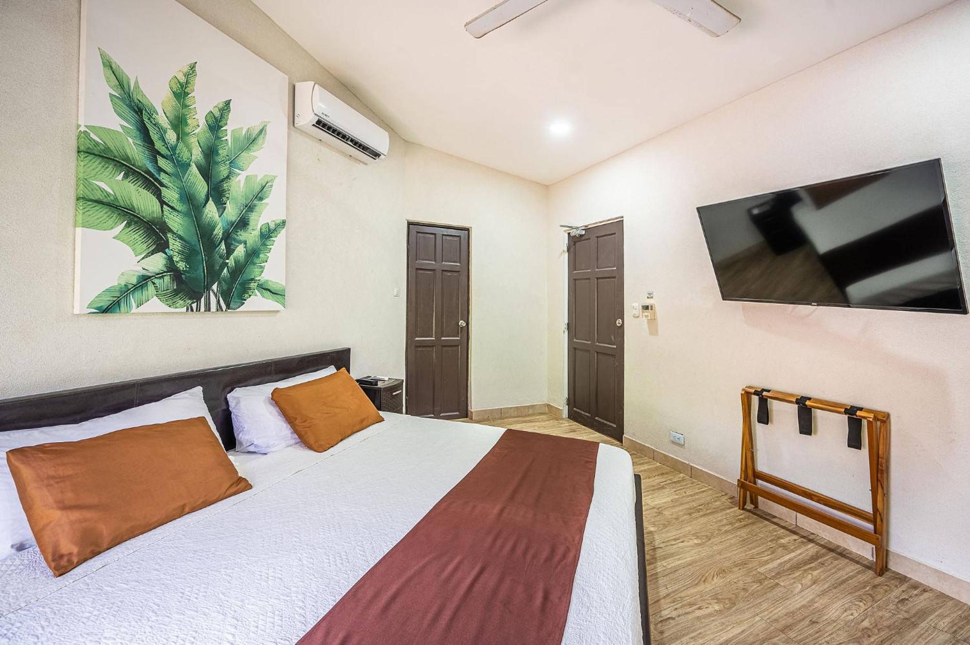 Jaco Lodge Quiet Place (Adults Only) ภายนอก รูปภาพ